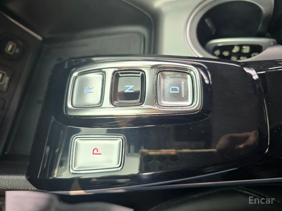 Фото 9 - Hyundai Sonata