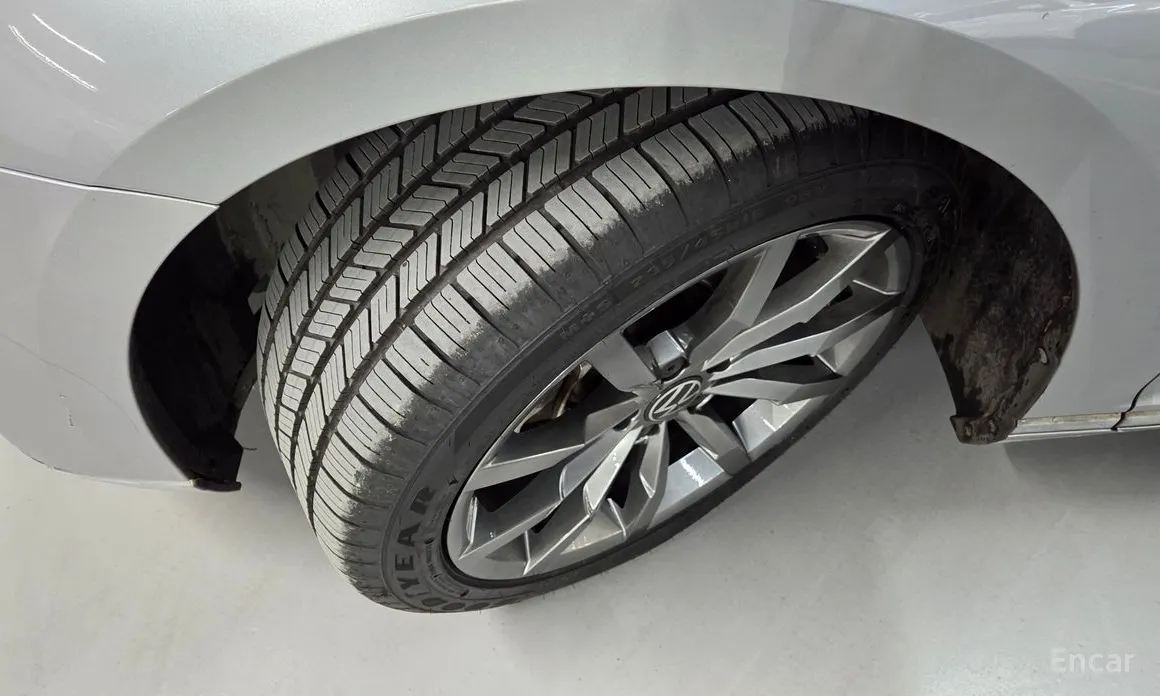 Фото 17 - Volkswagen Passat