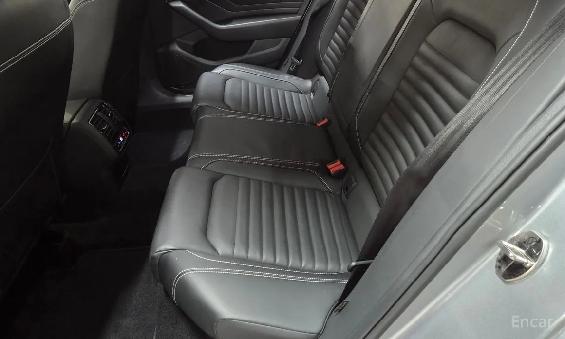 Фото 19 - Volkswagen Passat