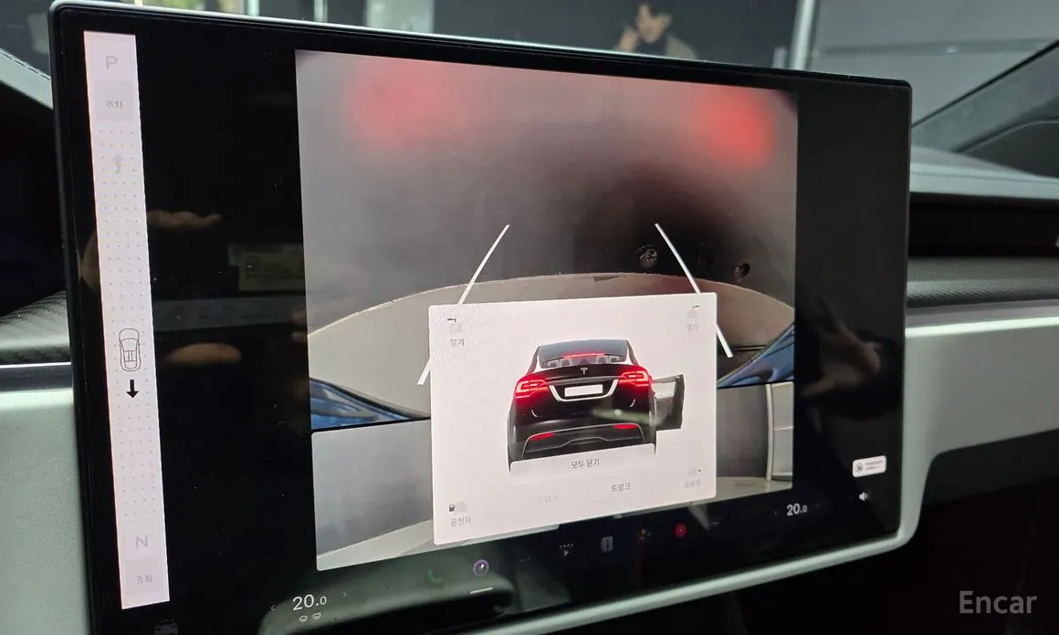 Фото 16 - Tesla Model X