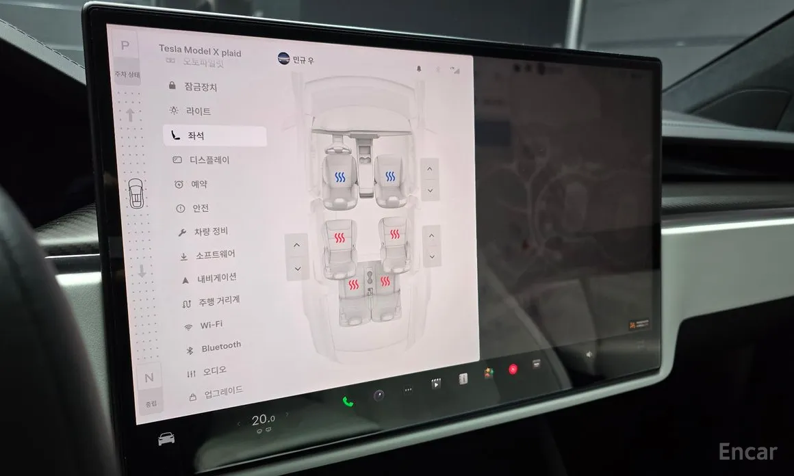 Фото 18 - Tesla Model X