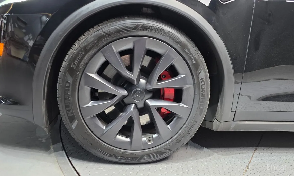 Фото 5 - Tesla Model X