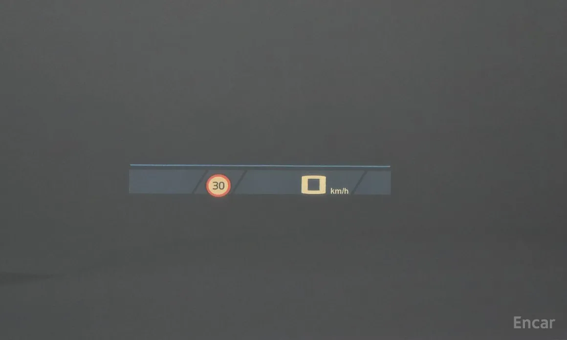 Фото 18 - BMW XM