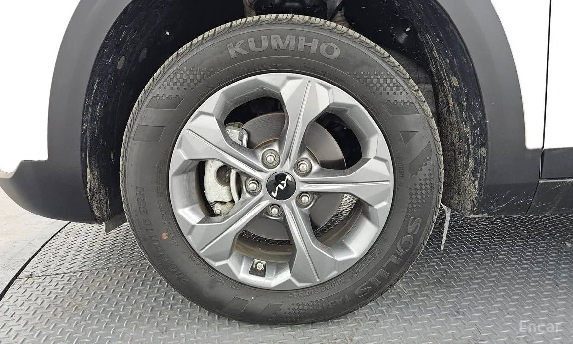 Фото 5 - Kia Seltos