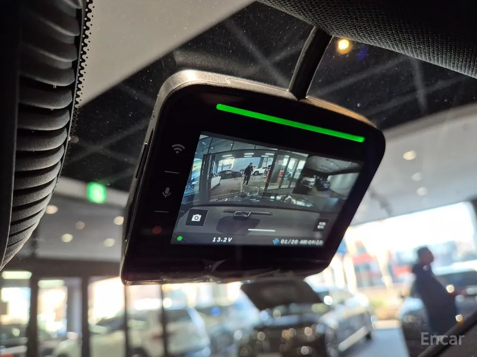 Фото 20 - Mercedes-Benz EQA