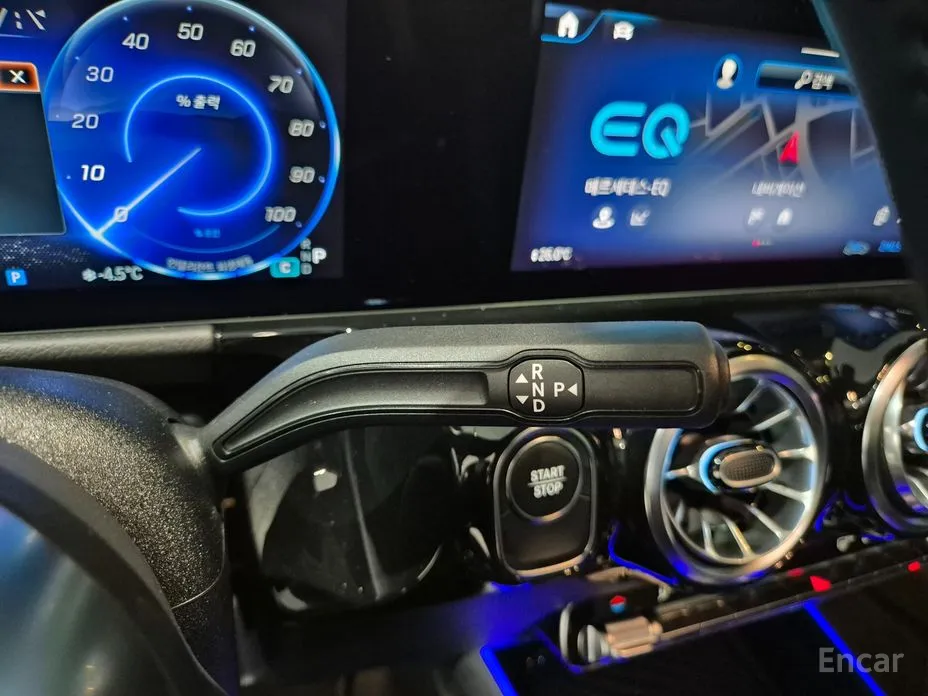 Фото 9 - Mercedes-Benz EQA