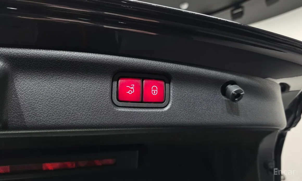 Фото 20 - Mercedes-Benz C-Class