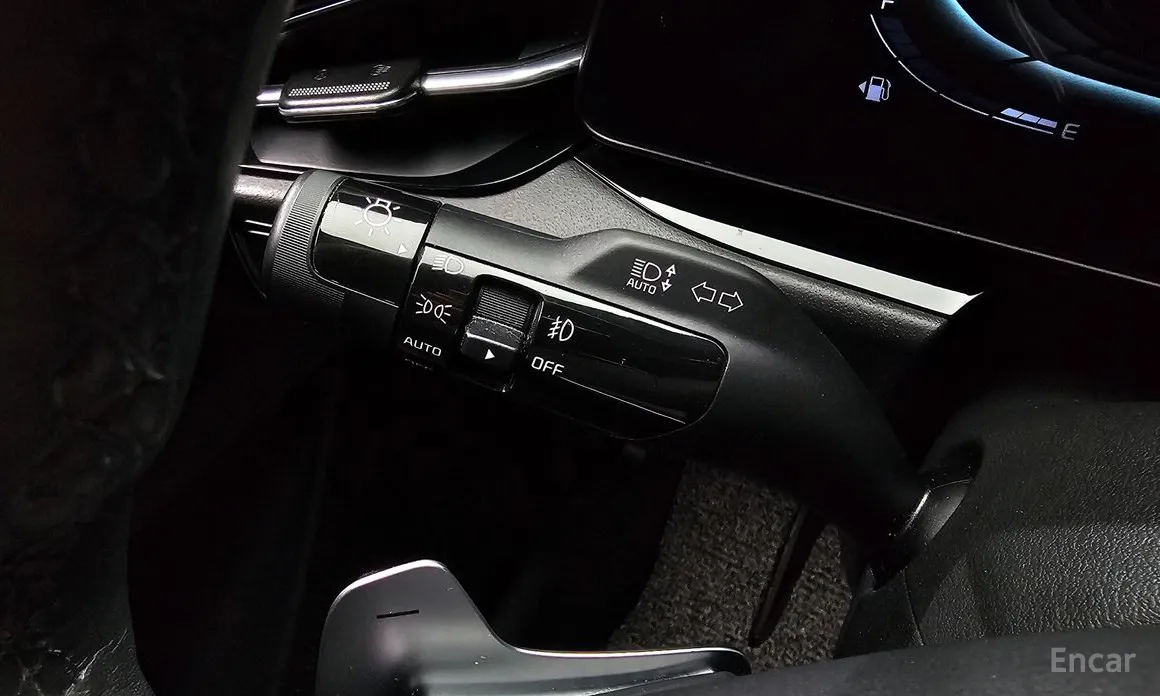 Фото 17 - Kia Niro