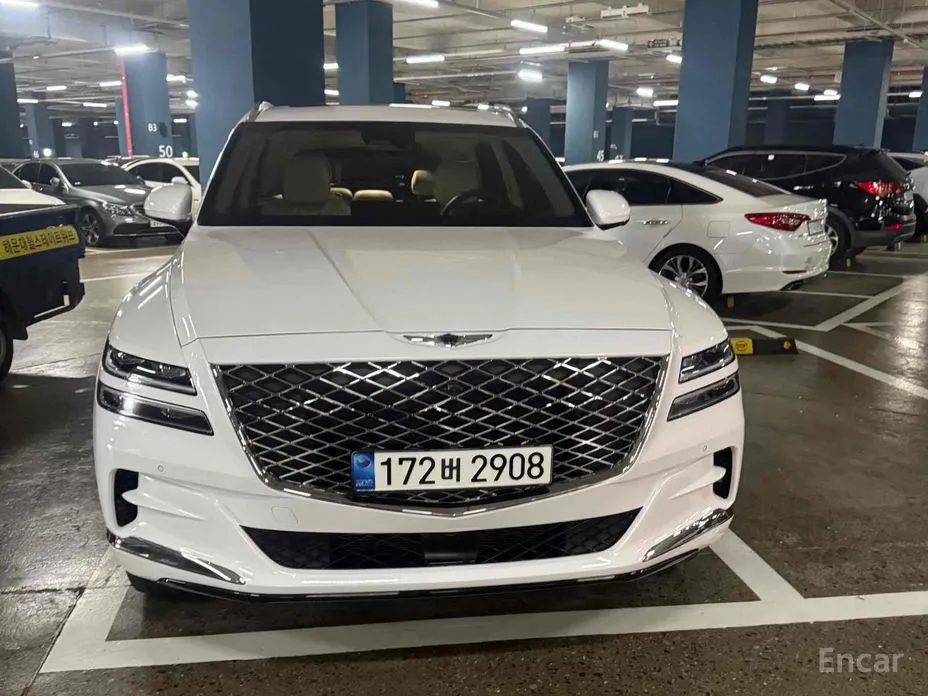 Фото 1 - Genesis GV80