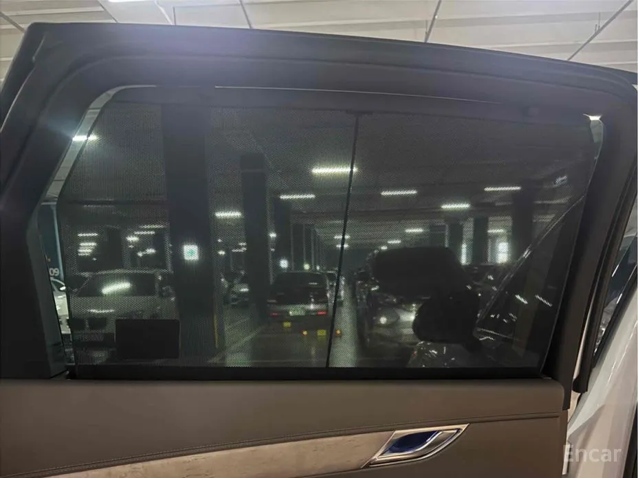 Фото 14 - Genesis GV80