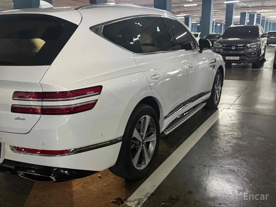 Фото 5 - Genesis GV80