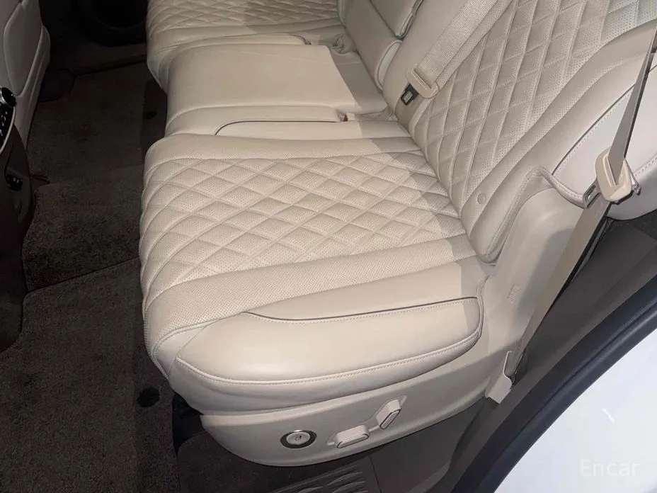 Фото 8 - Genesis GV80