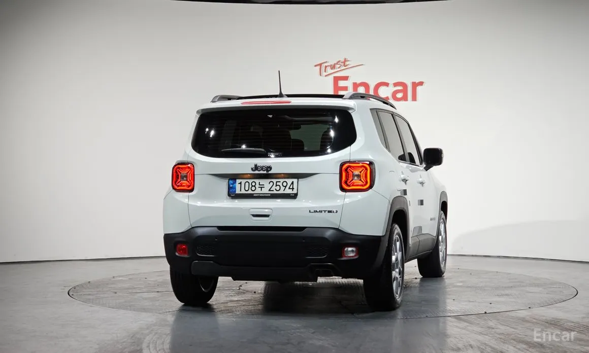 Фото 4 - Jeep Renegade