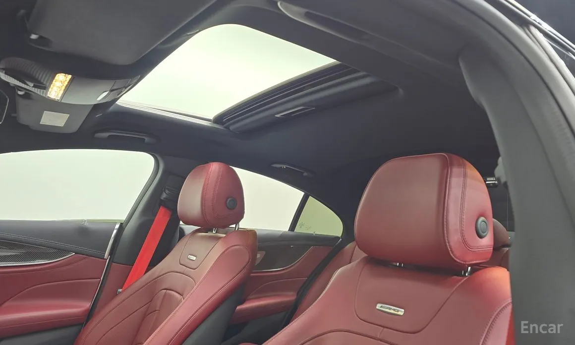 Фото 19 - Mercedes-Benz CLS-Class