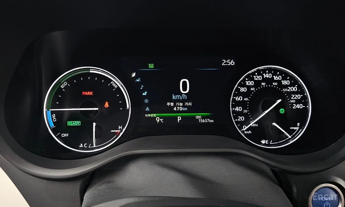 Фото 8 - Toyota Sienna