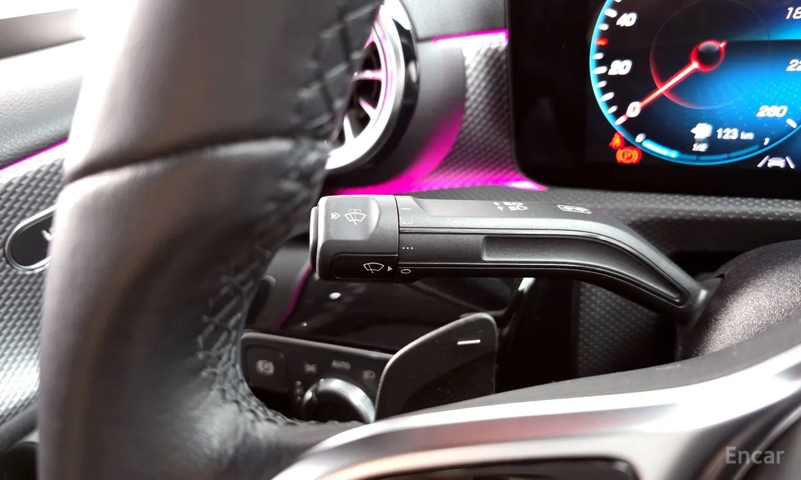 Фото 13 - Mercedes-Benz A-Class