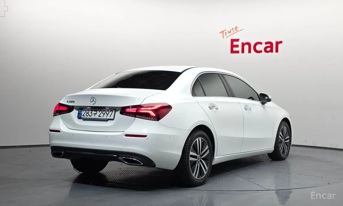 Фото 2 - Mercedes-Benz A-Class