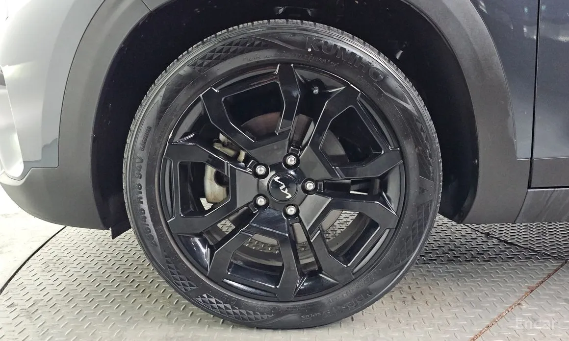 Фото 5 - Kia Seltos