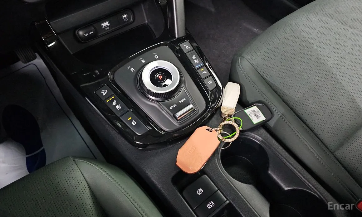 Фото 9 - Kia Seltos