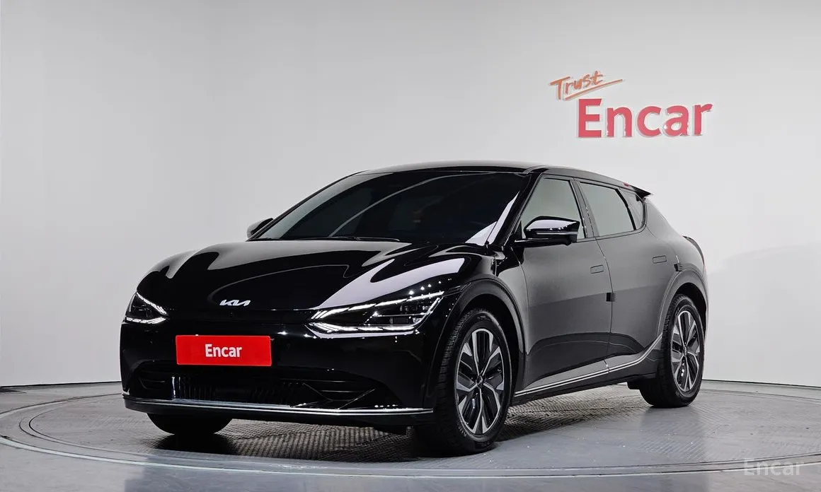 Фото 1 - Kia EV6