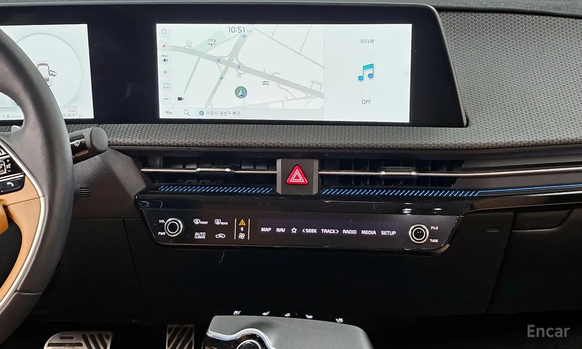 Фото 14 - Kia EV6