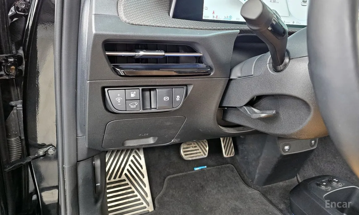 Фото 16 - Kia EV6