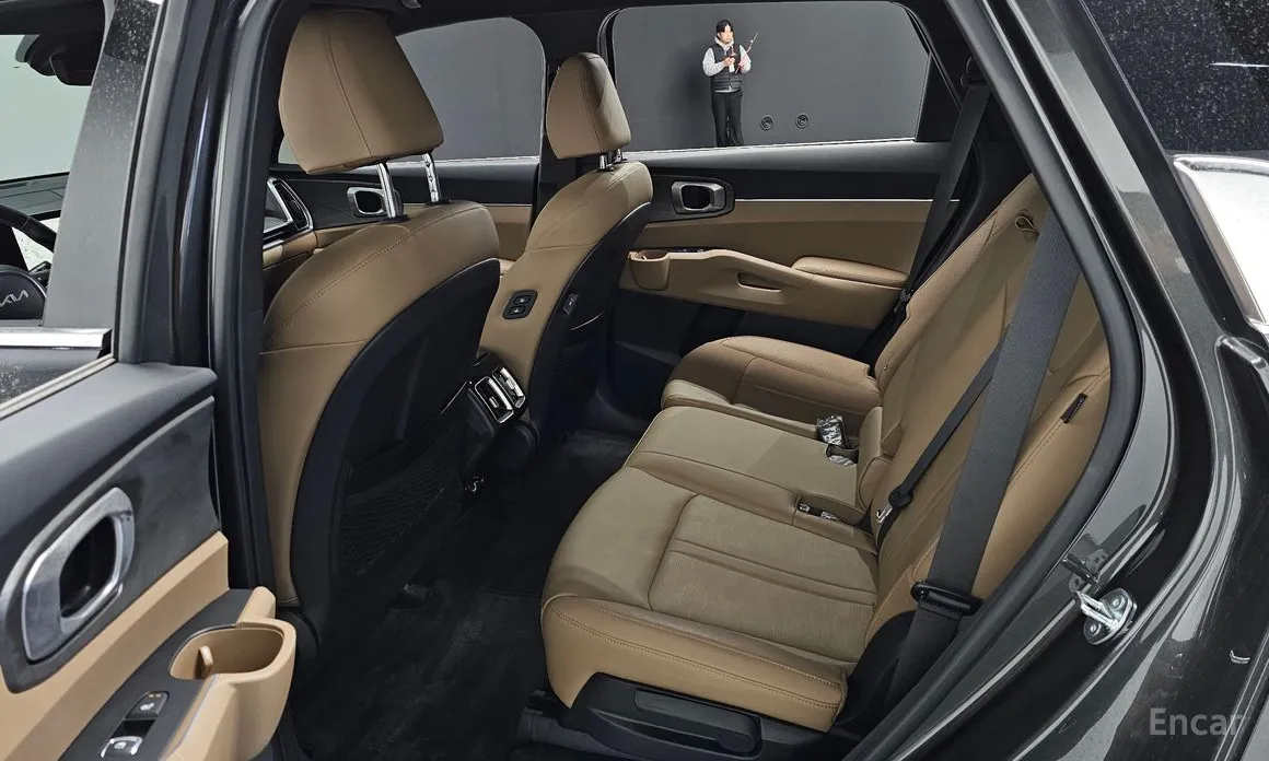 Фото 12 - Kia Sorento