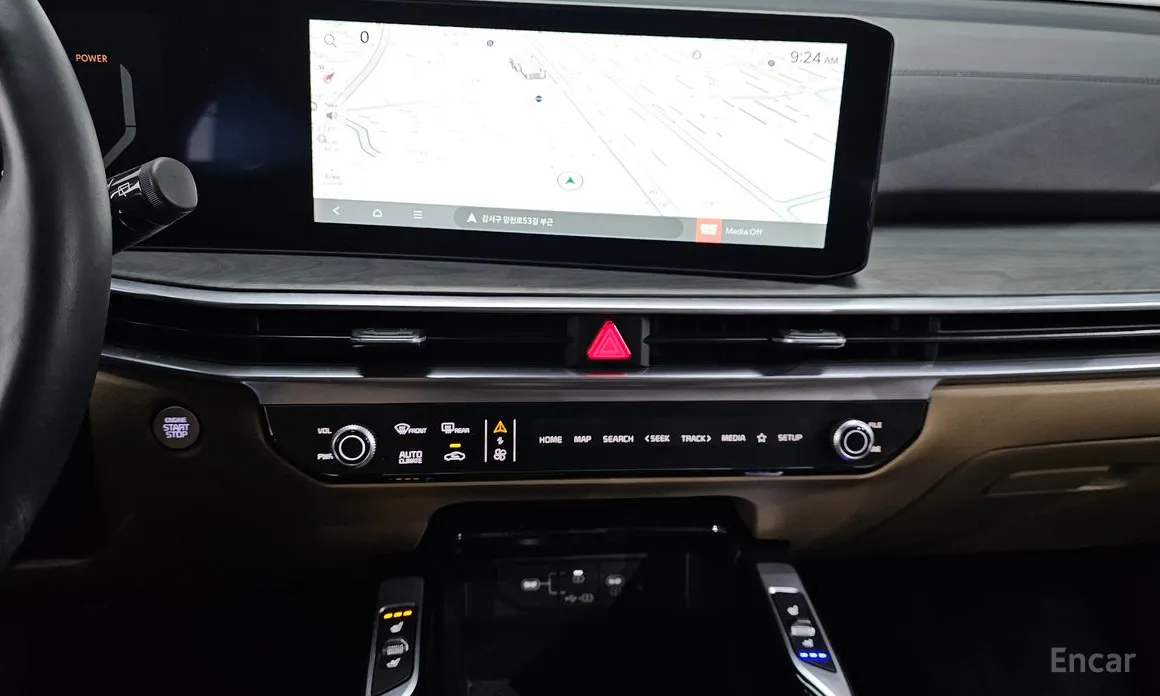 Фото 14 - Kia Sorento