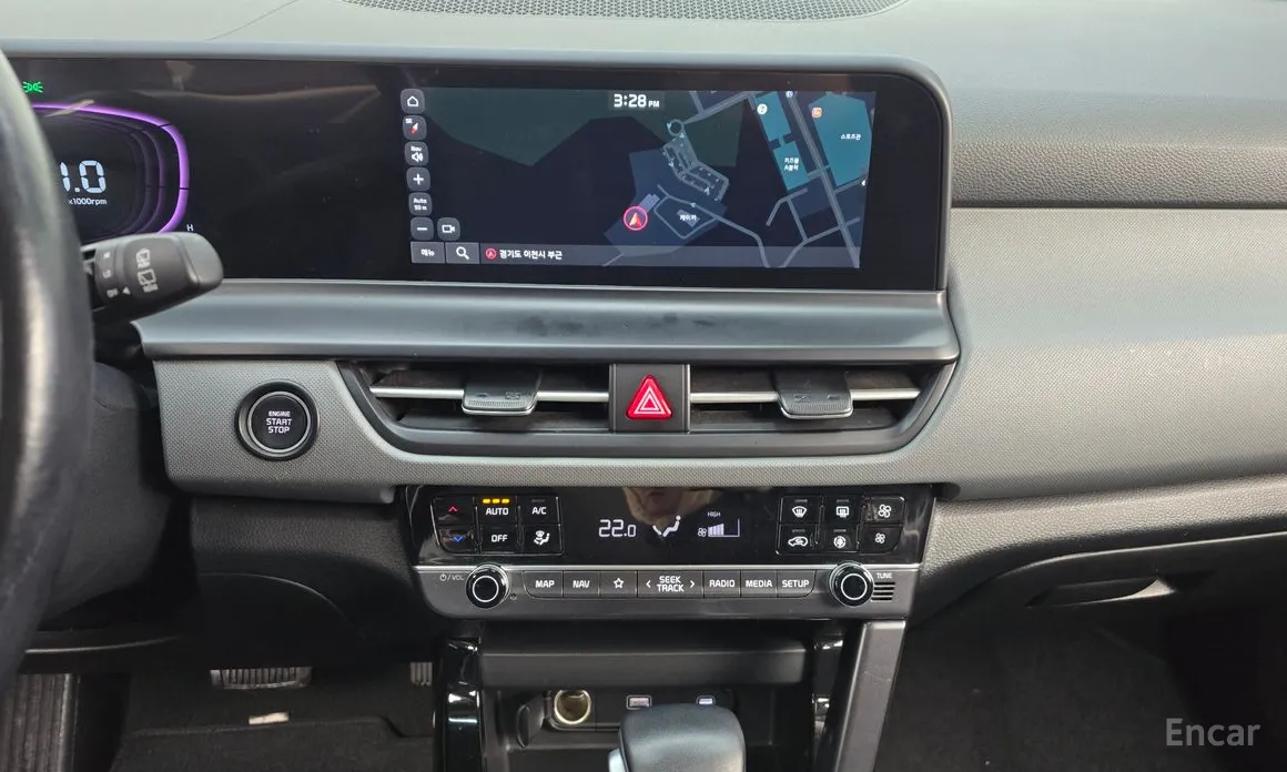 Фото 14 - Kia Seltos