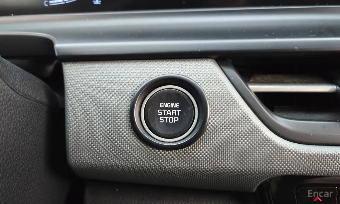 Фото 19 - Kia Seltos