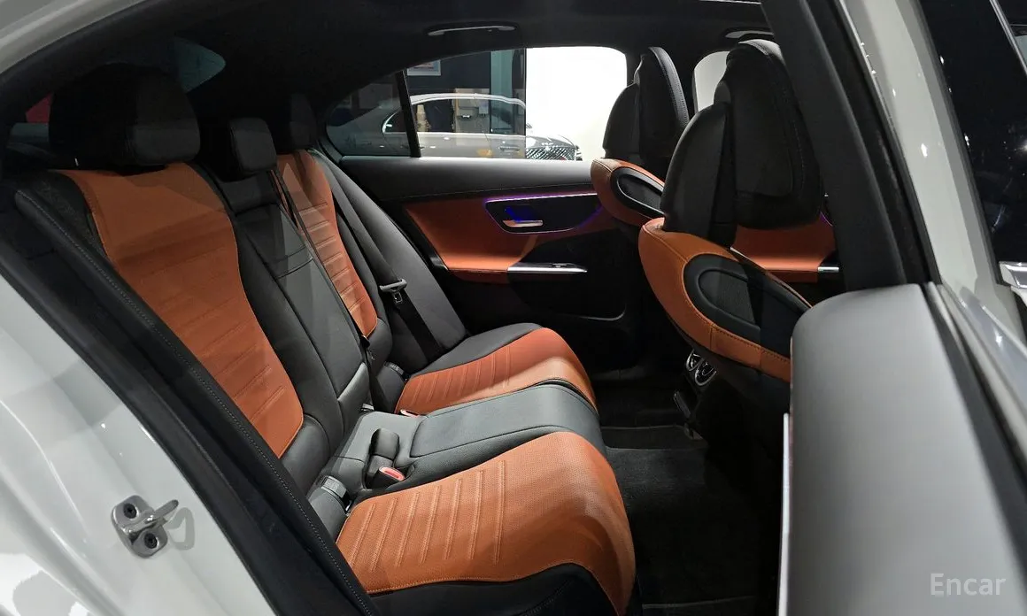 Фото 12 - Mercedes-Benz C-Class