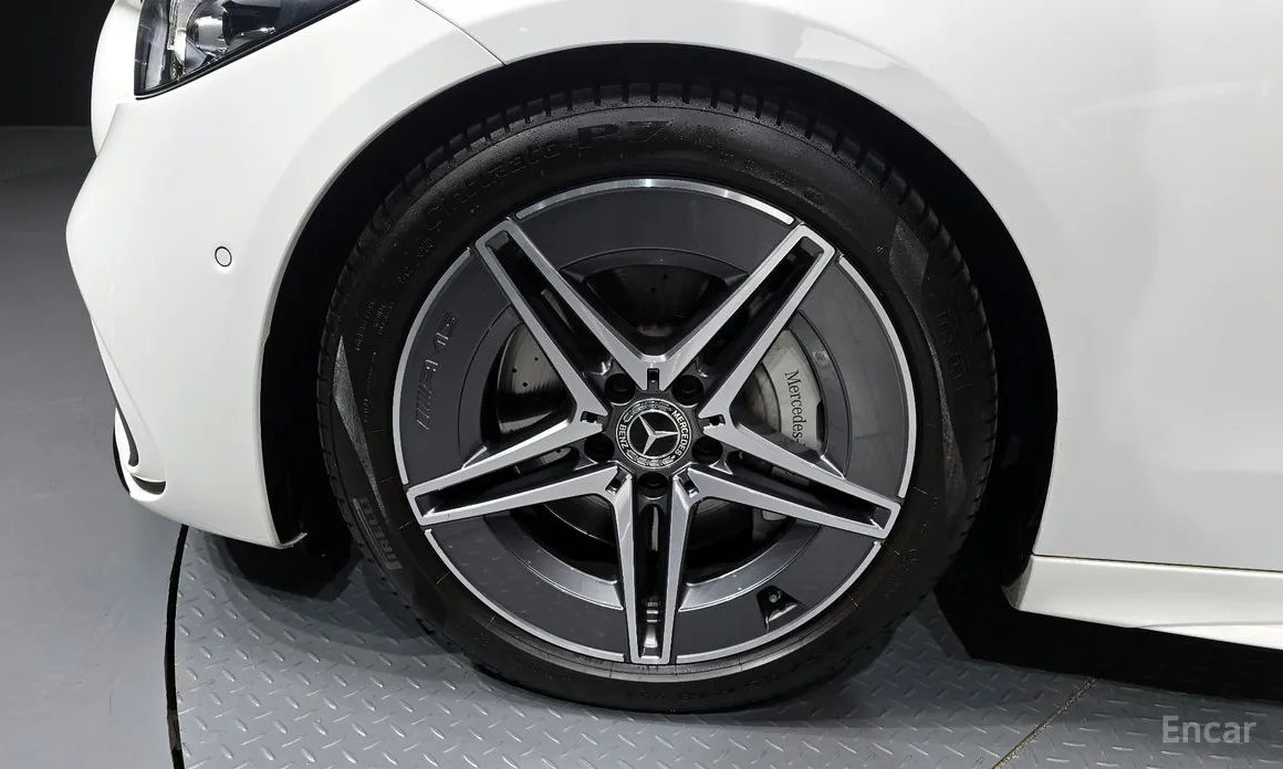 Фото 5 - Mercedes-Benz C-Class