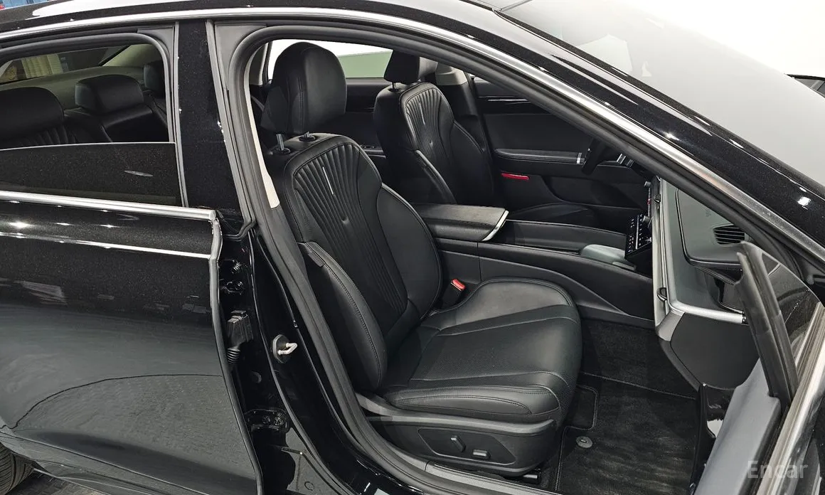 Фото 10 - Hyundai Grandeur