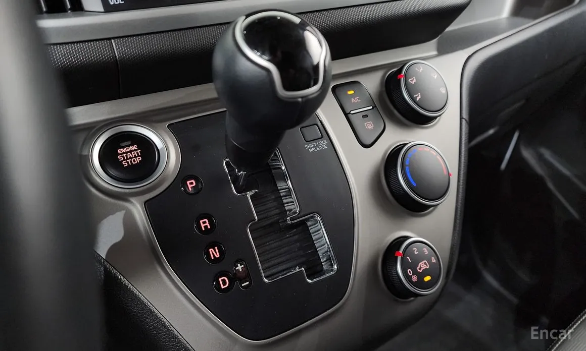 Фото 9 - Kia Ray