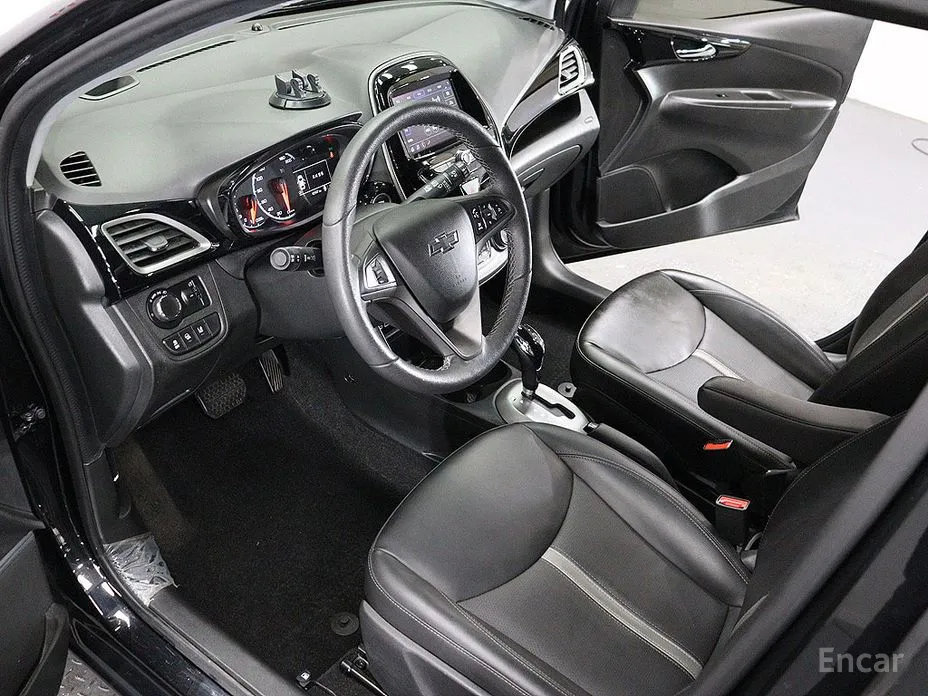 Фото 13 - Chevrolet Spark