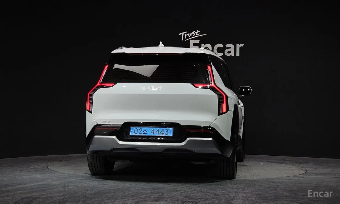 Фото 4 - Kia EV9