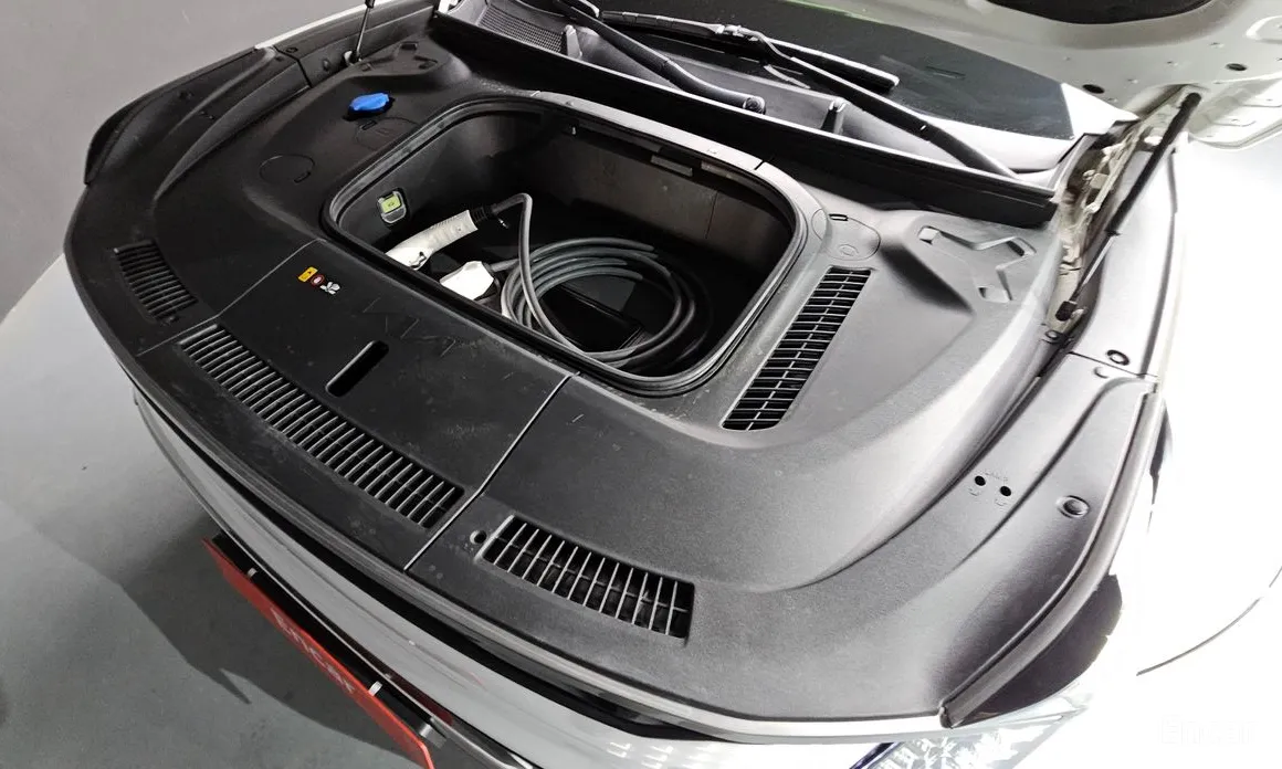 Фото 6 - Kia EV9