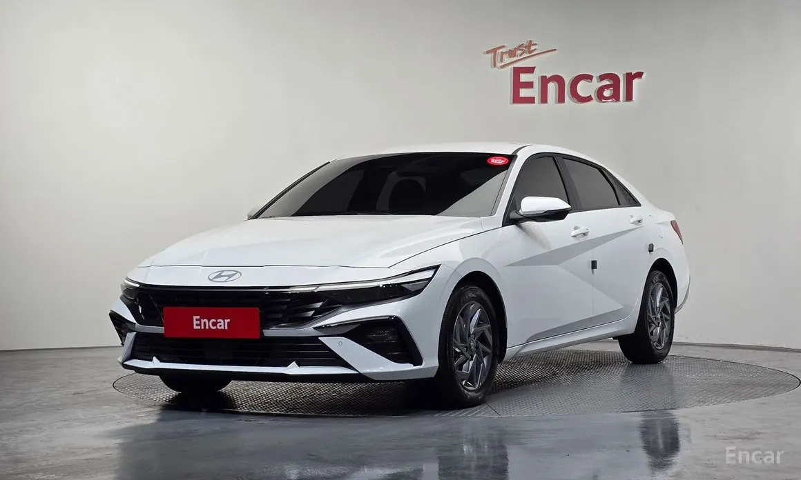 Фото 1 - Hyundai Avante