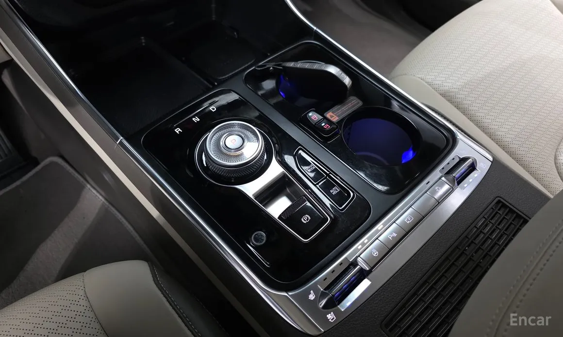 Фото 9 - Kia Carnival