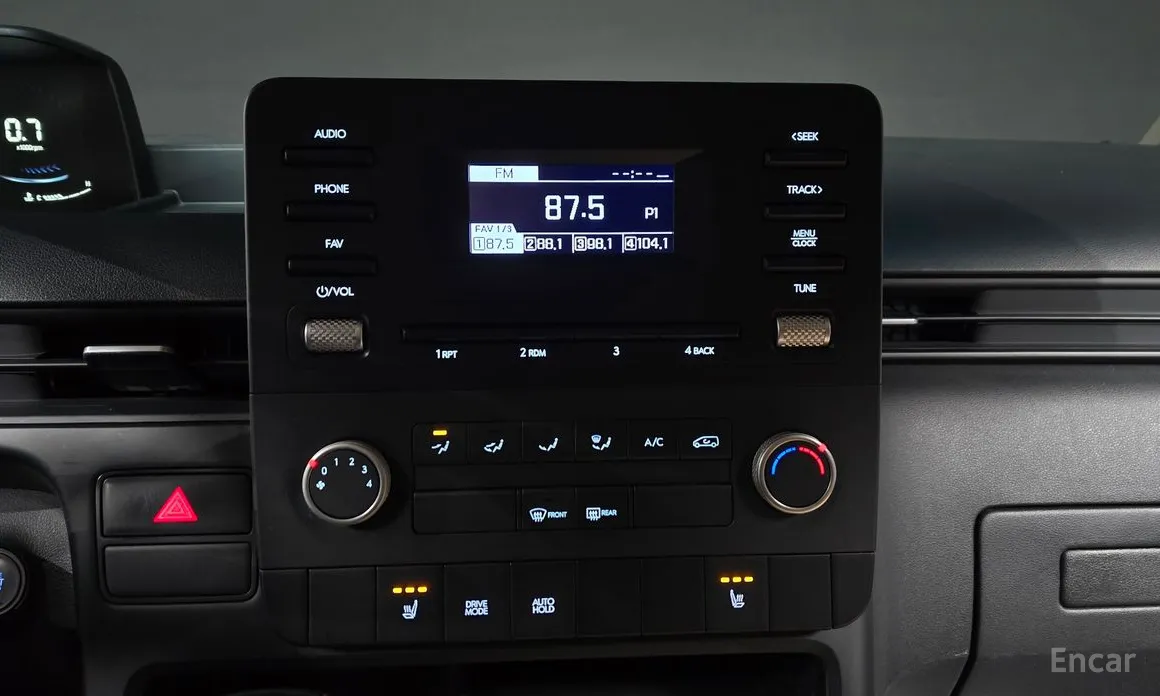 Фото 15 - Hyundai Staria