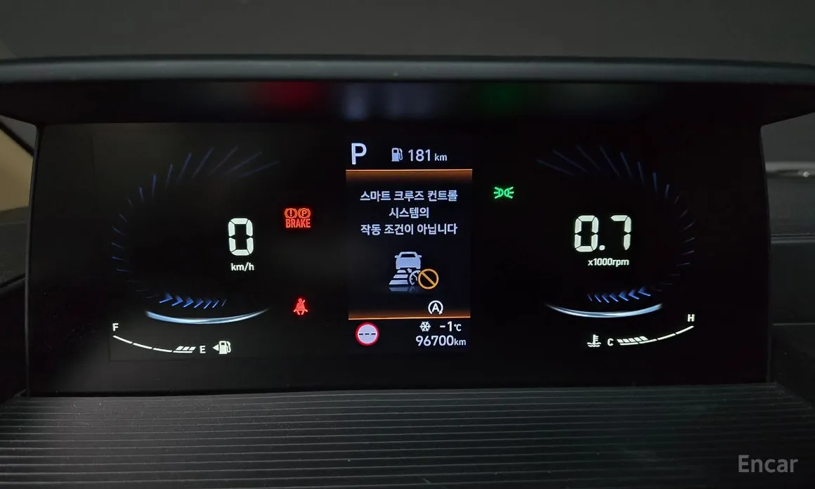 Фото 8 - Hyundai Staria