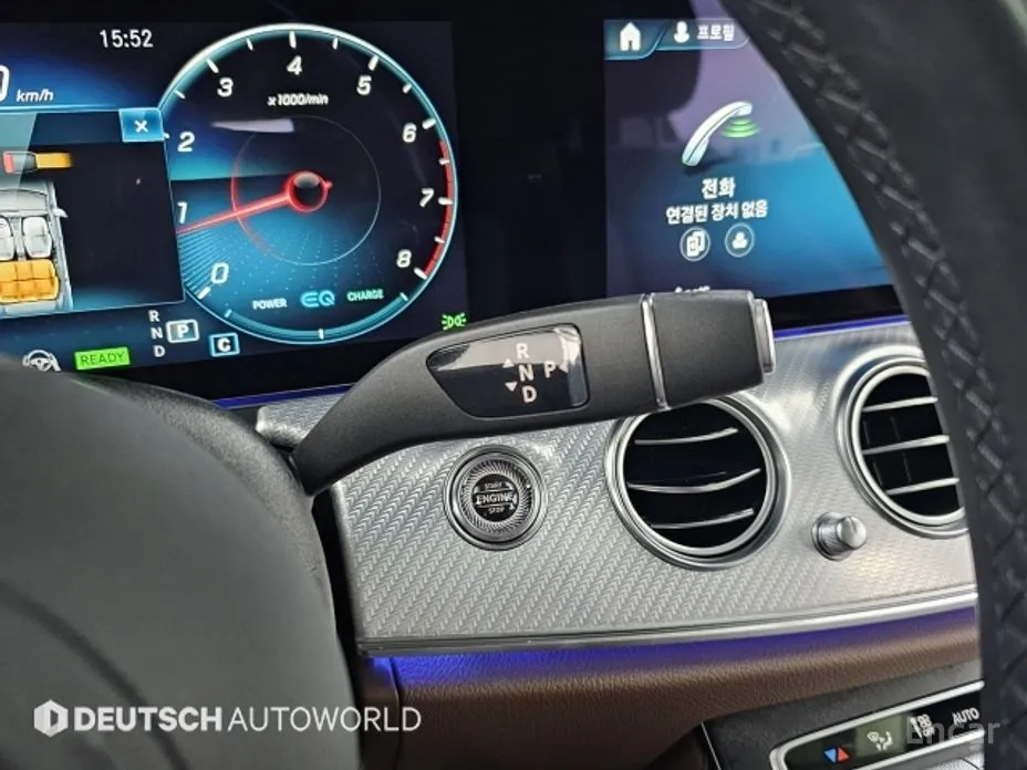 Фото 9 - Mercedes-Benz E-Class