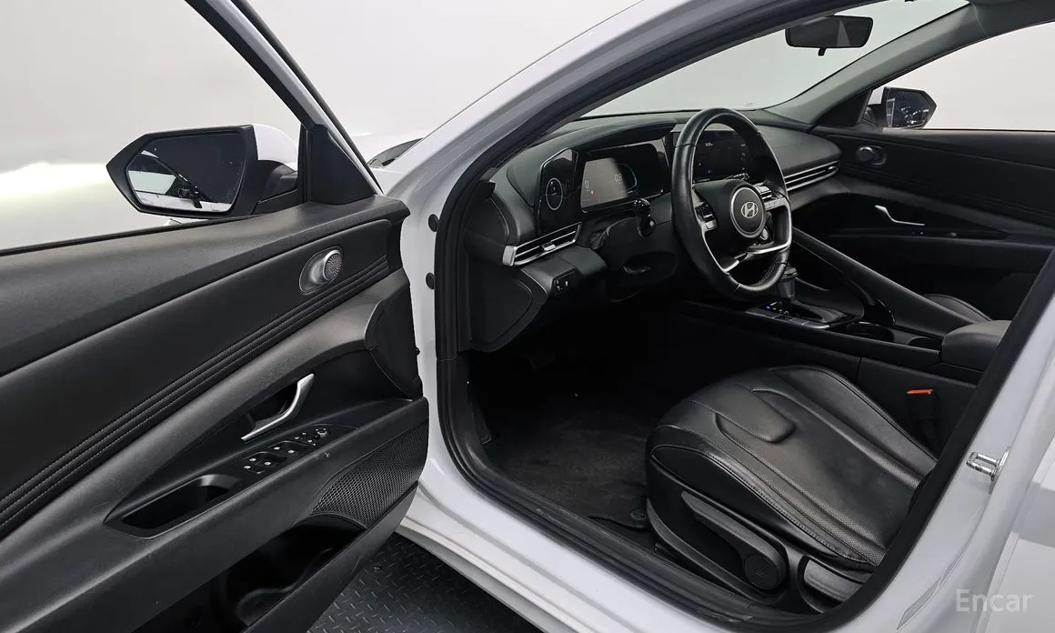 Hyundai Avante 2023 1.6