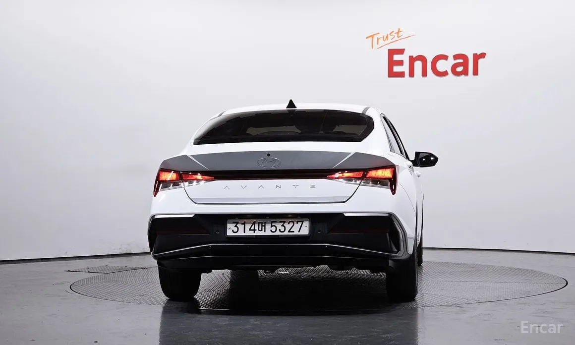 Hyundai Avante 2023 1.6