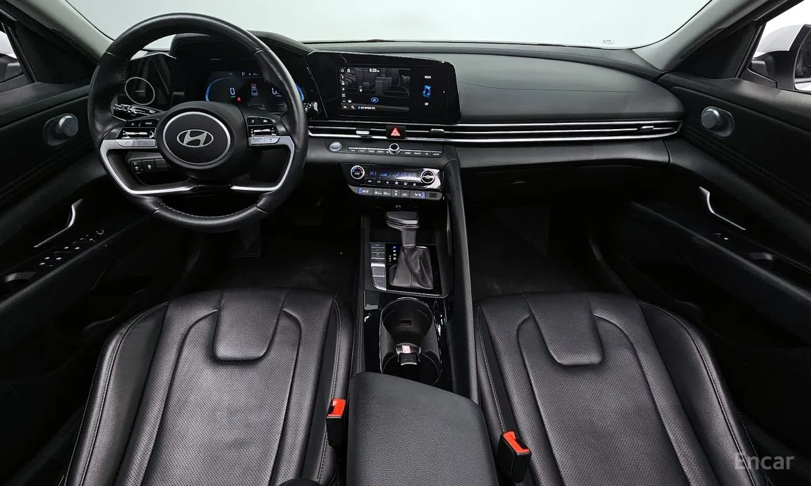 Hyundai Avante 2023 1.6