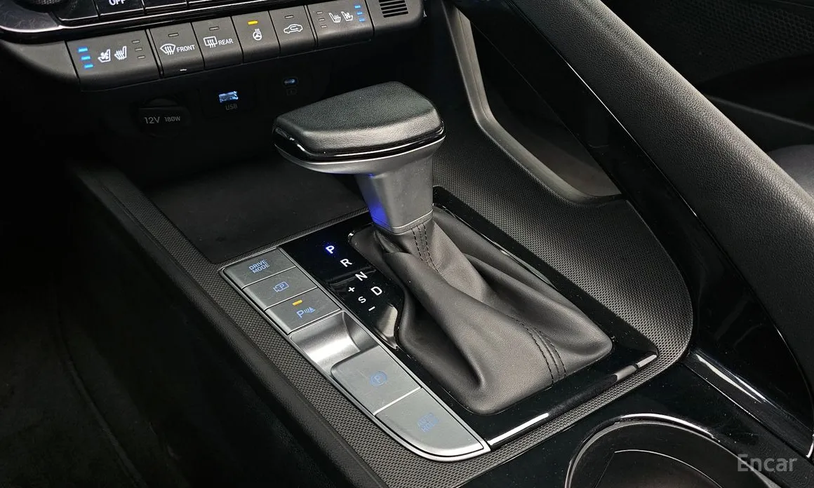 Hyundai Avante 2023 1.6
