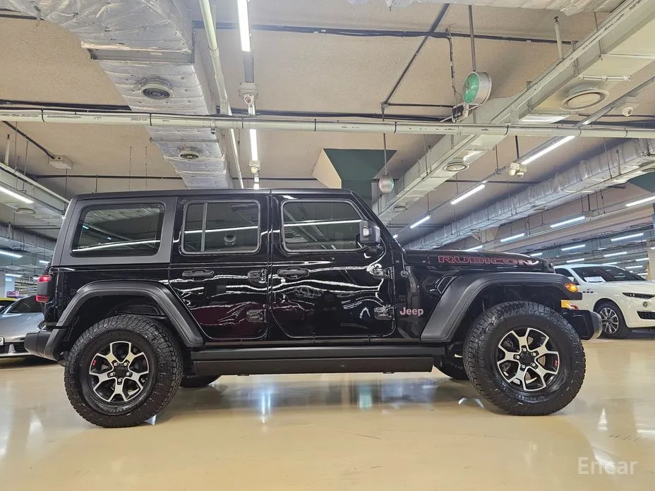 Фото 18 - Jeep Wrangler