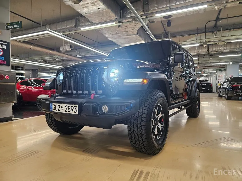 Фото 20 - Jeep Wrangler