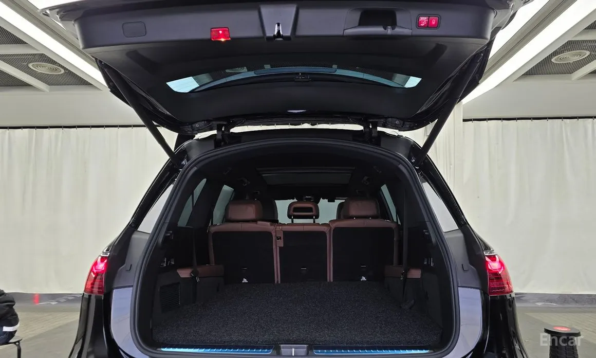 Фото 20 - Mercedes-Benz GLS-Class