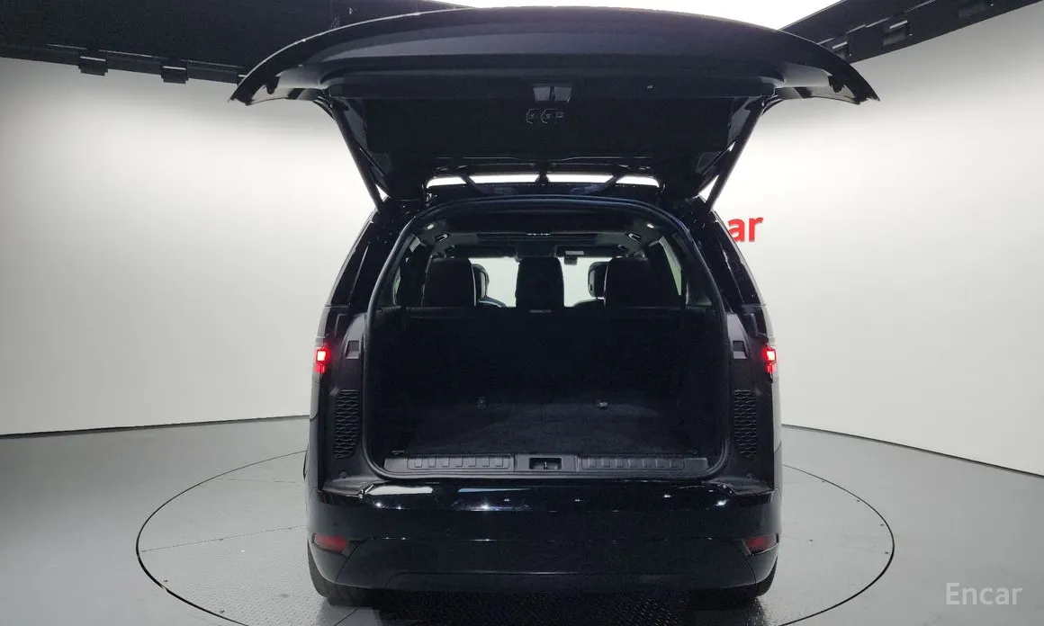 Фото 20 - Land Rover Discovery